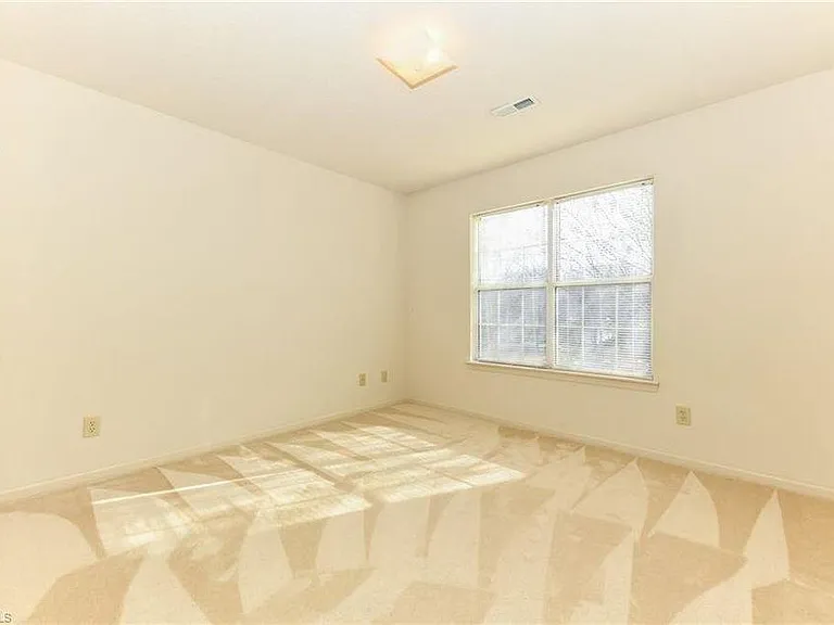 4212 Edith Ln #D — Photo 7