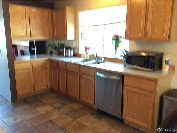 4th image of 13701 SE 275th Pl