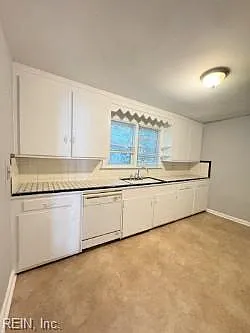 7709 Castleton Pl #1 — Photo 12