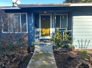 1908 Grosse Ave #A, Santa Rosa, CA 95404