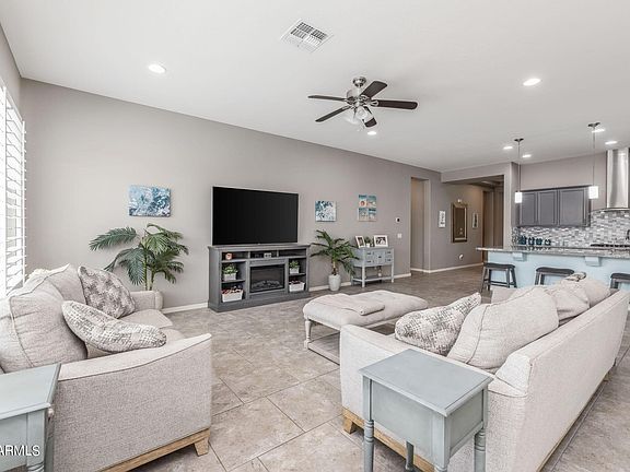 3rd image of 3626 E CASSIA Lane