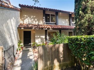 27524 Rondell St, Agoura Hills, CA 91301