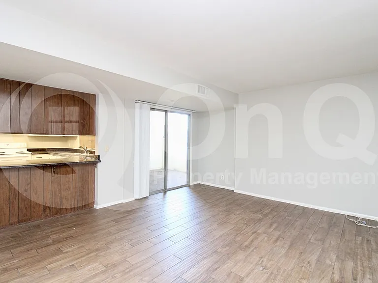 3127 S Fairfield Dr — Photo 5