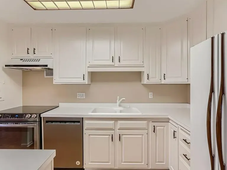 410 Groveland Ave #1002 — Photo 4