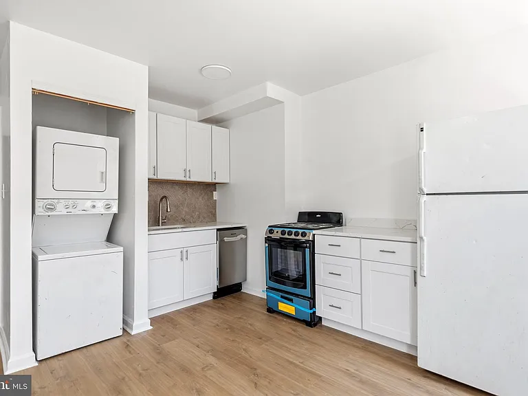 4035 Green St — Photo 7