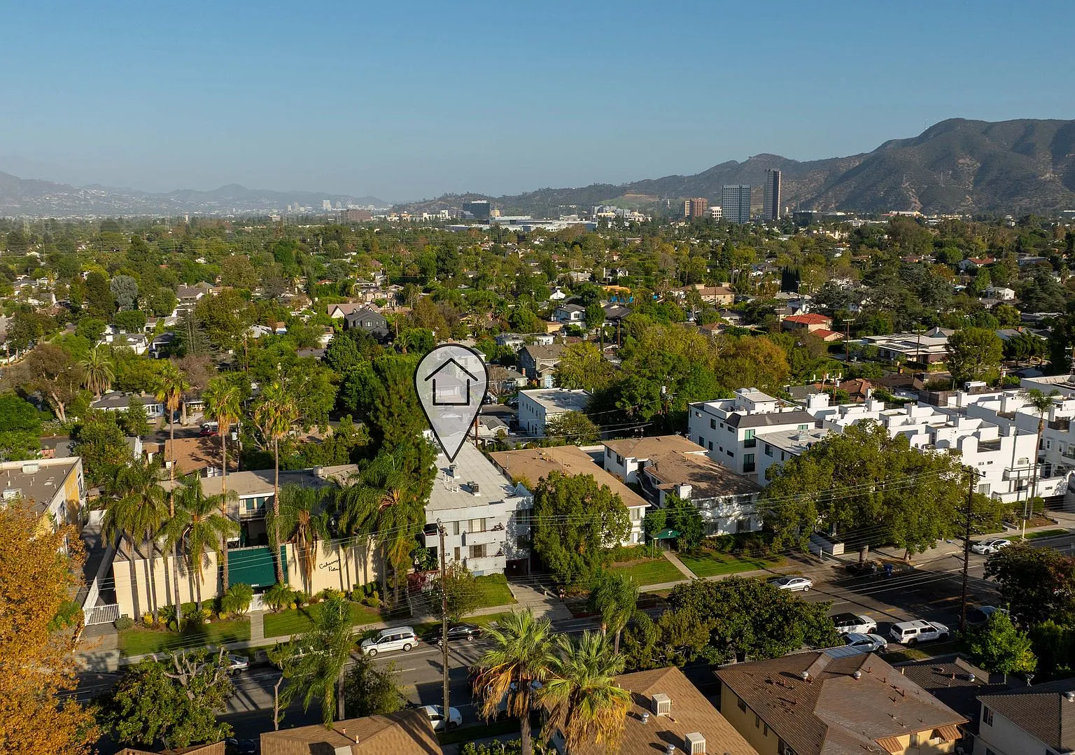 5038 Cahuenga — Photo 4