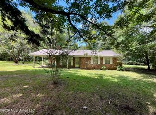 155 Dykes Chapel Rd, Richton, MS 39476