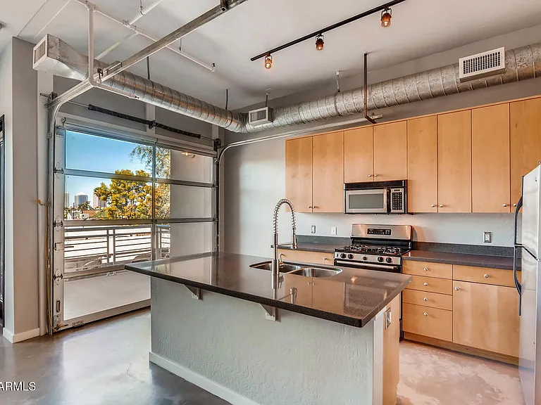 914 E Osborn Rd #210 — Photo 8