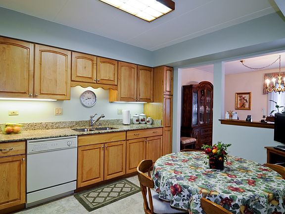 2nd image of 7711 Sussex Creek Dr APT 1B