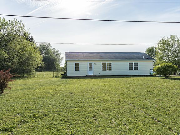 5th image of 14077 Sparta Ave