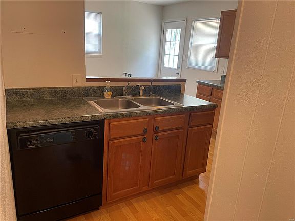 3rd image of 3512 High Dr