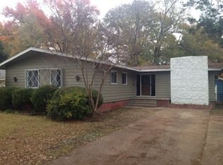 106 Luckett St, Greenwood, MS 38930