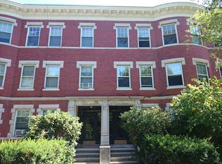 14 Colbourne Cres #3, Brookline, MA 02445