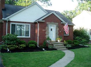 2247 Burroughs Dr, Toledo, OH 43614