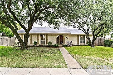 1st image of 1701 Aurora Dr