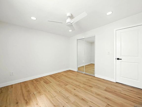 5th image of 8483 Blue Lake Dr #B