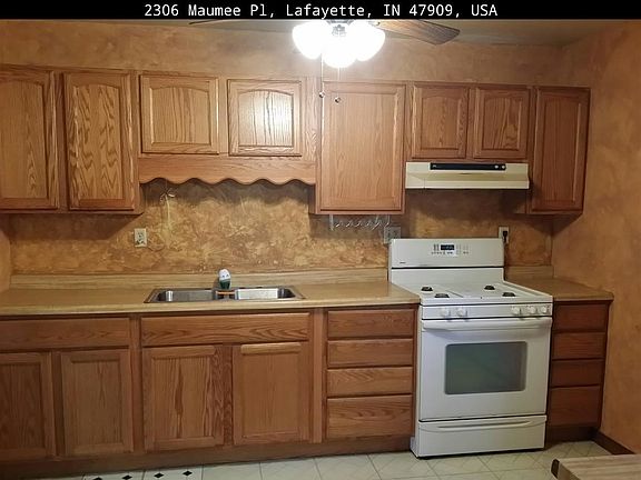 2nd image of 2306 Maumee Pl