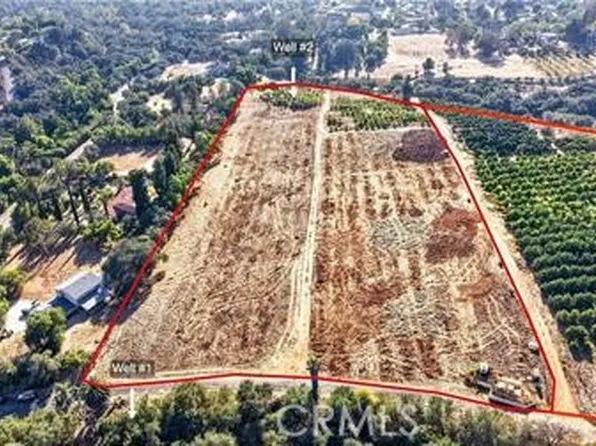 982 S Live Oak Park Rd, Fallbrook, CA 92028