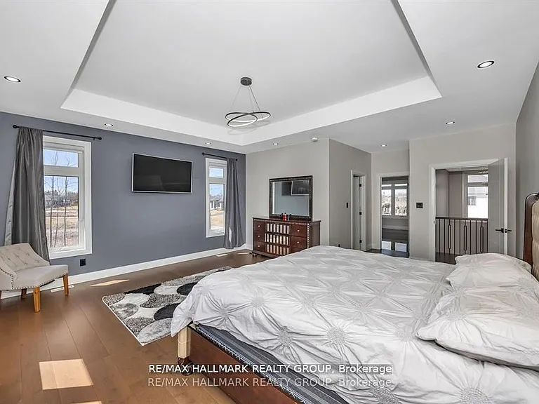 595 Shoreway Dr — Photo 32