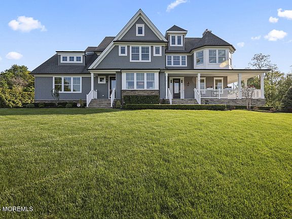 3rd image of 12 Captiva Lane