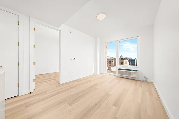 Rented by Nooklyn NYC LLC | media 21