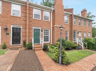 2752 Hydraulic Rd, Charlottesville, VA 22901