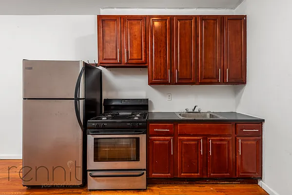 Rented by Rennit Inc. | media 7