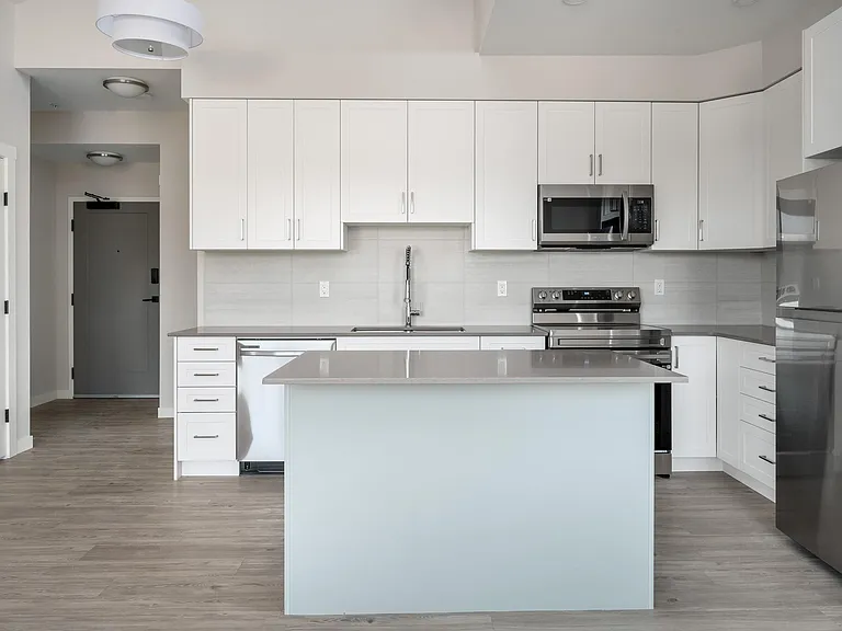 115 McMillan St #108 — Photo 27