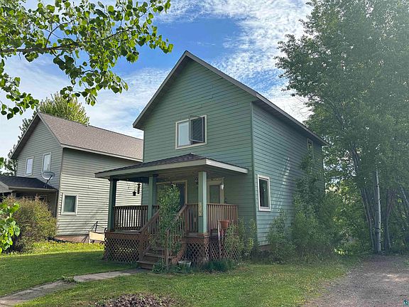 4th image of 306 S 71st Ave W