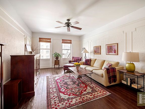 2nd image of 4018 Broadway #3C