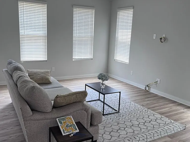 2207 Noble Townes Way — Photo 10