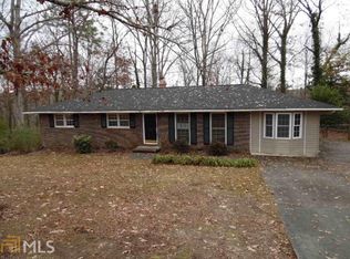 97 Valley Rd, Toccoa, GA 30577