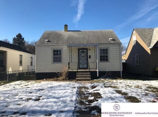 3944 N 37th St, Omaha, NE 68111