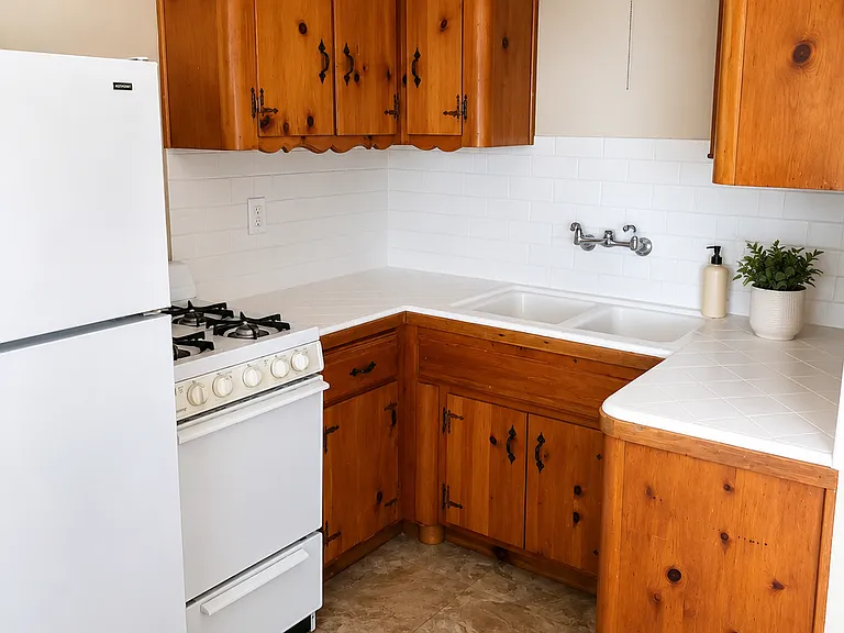 10020 Breidt Ave #B — Photo 10