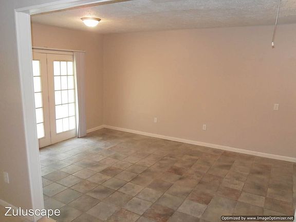 3rd image of 5520 Northport Dr
