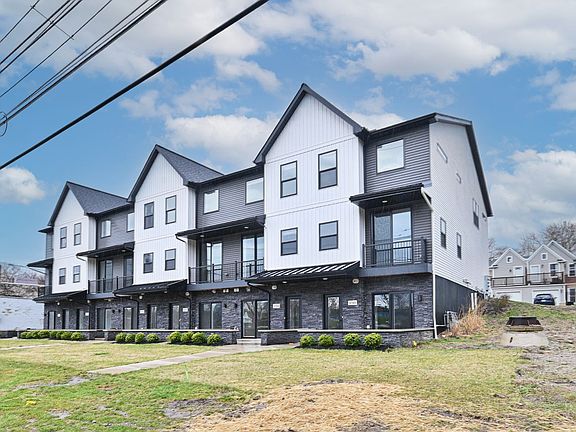 4th image of 4740 Walworth Ave