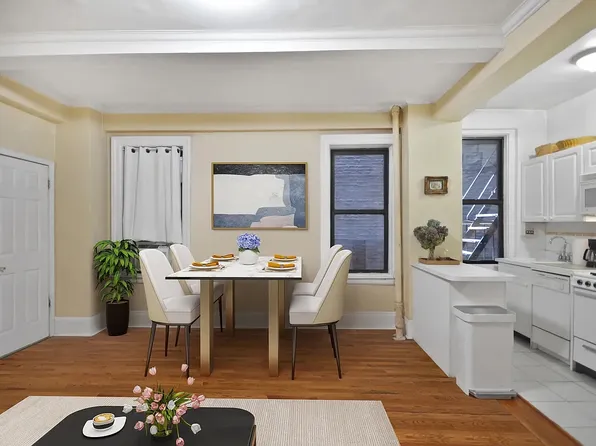17 West 64th Street 1DA image 3 of 7