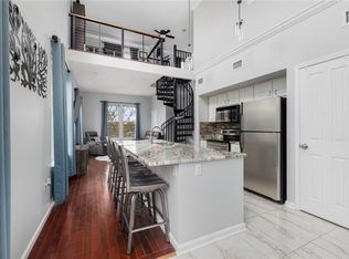 1000 Providence Pl APT 439, Providence, RI 02903