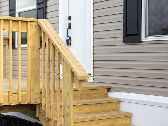 5th image of 144 Gorton Rd