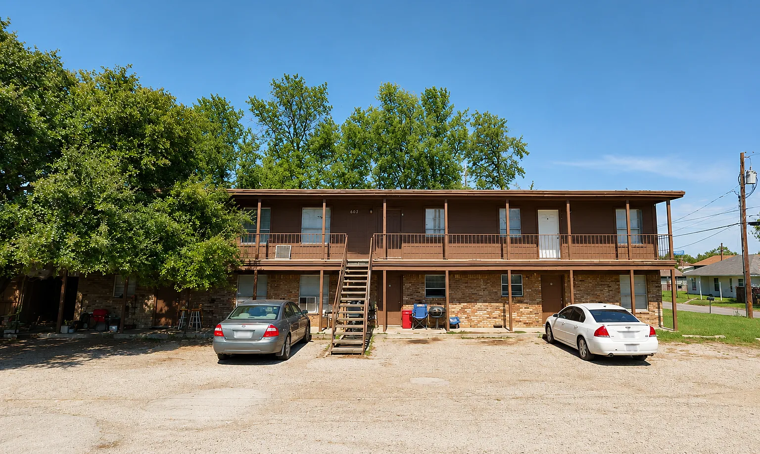 2 bed, 658 sqft, $700 — Photo 1