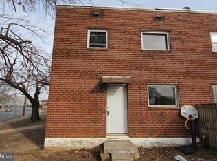 1055 Lakeshore Dr, Camden, NJ 08104