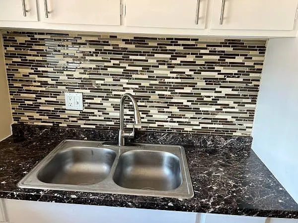 2605 Van Patten St — Photo 10