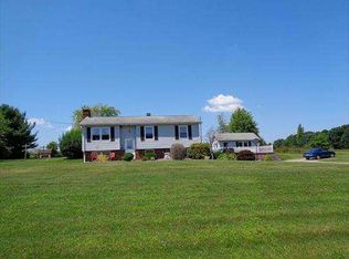 39 Baker Rd, Greenville, PA 16125