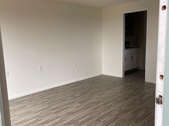 2nd image of 4276 Orchard Dr