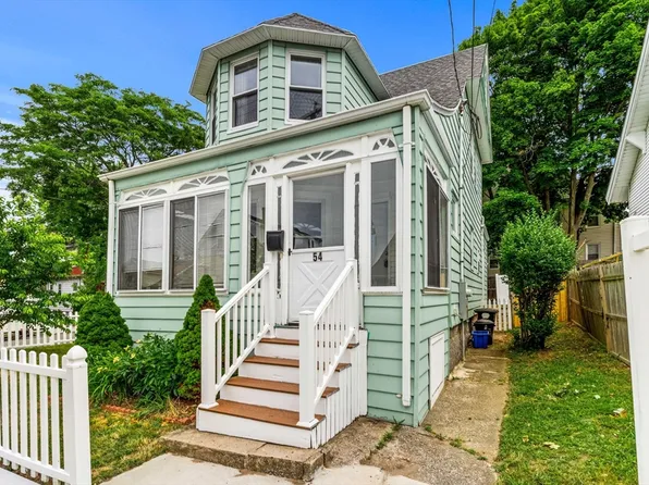 54 Marshall St, Quincy, MA 02171