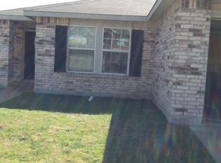 1013 Mosaic Dr, Fort Worth, TX 76179