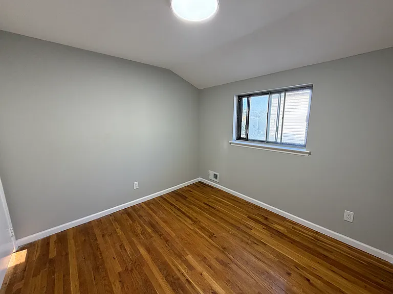 41 Middle Loop Rd #1 — Photo 6
