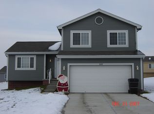 2602 Winding River Dr, Bellevue, NE 68123