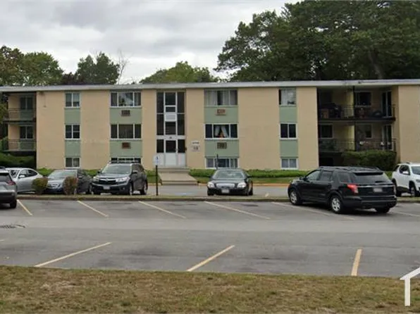 18 Nelson Dr, Randolph, MA