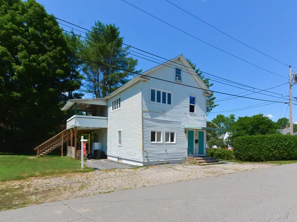 13 Freemont Street, Gardiner, ME 04345